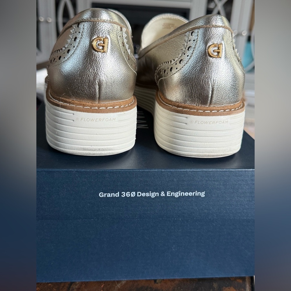 COLE HAAN ⭐️ - Picture 3 of 6
